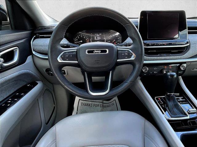 Used 2022 Jeep Compass Latitude image 7