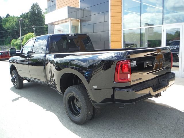 New 2026 RAM 3500 Laramie w/ Night Edition AWD/4WD image 21