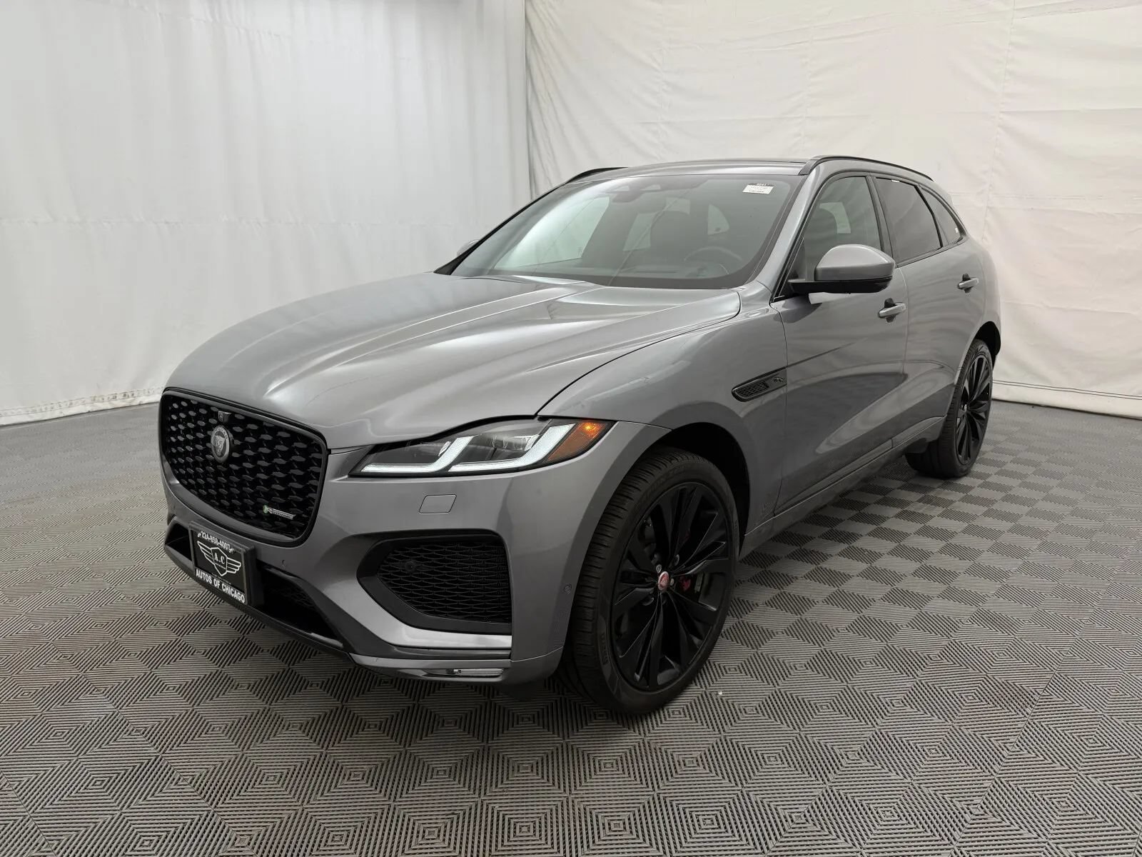 Used 2021 Jaguar F-PACE R-Dynamic S AWD/4WD image 2