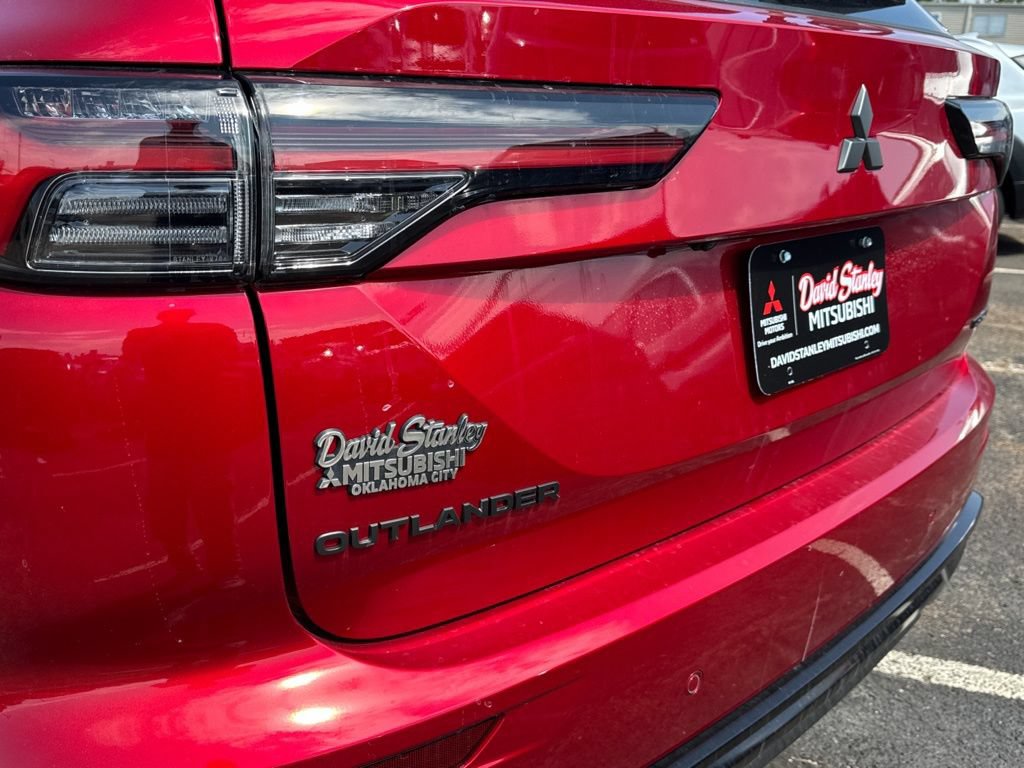 New 2026 Mitsubishi Outlander LE FWD image 48