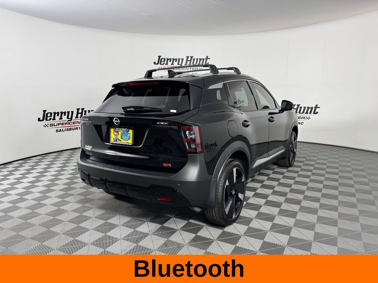 Used 2025 Nissan Kicks SR FWD image 6