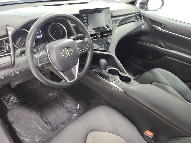 Used 2024 Toyota Camry LE w/ Convenience Package FWD image 21