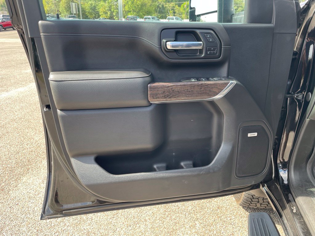 Used 2020 GMC Sierra 2500 Denali w/ Denali Ultimate Package AWD/4WD image 15