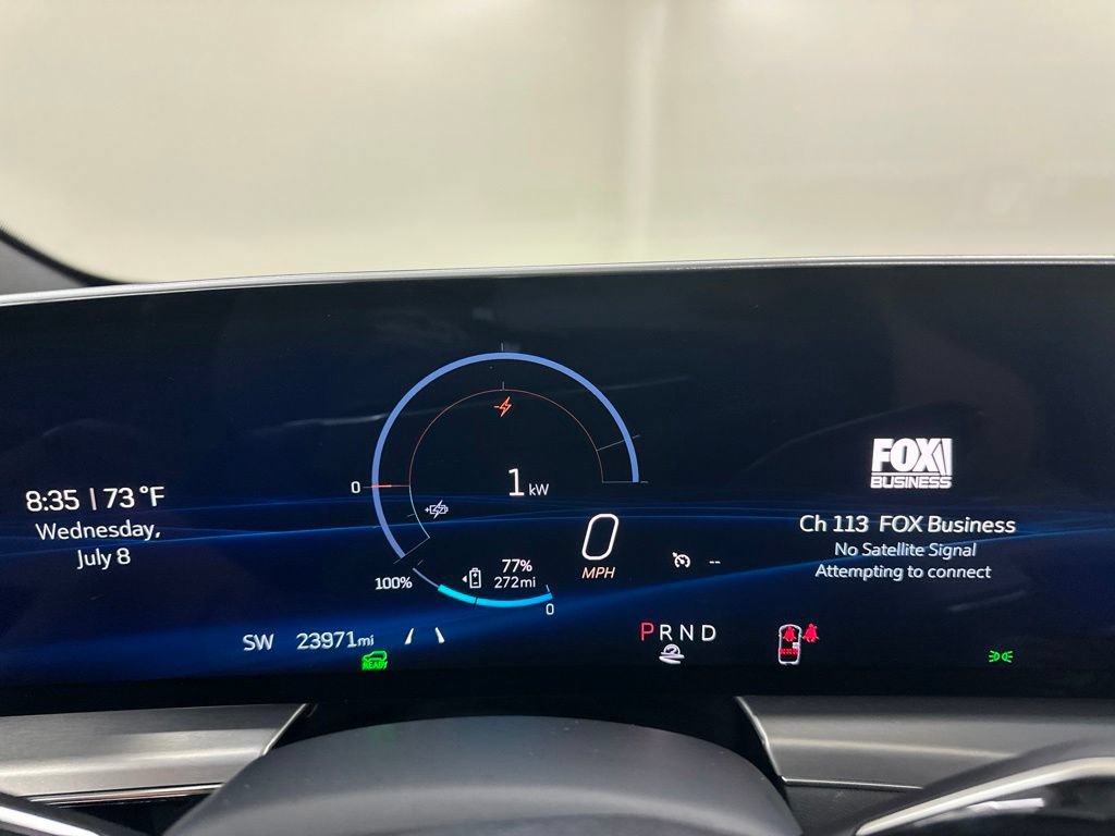 Certified 2024 Cadillac Lyriq Luxury AWD/4WD image 38