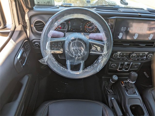New 2025 Jeep Wrangler Sahara image 11