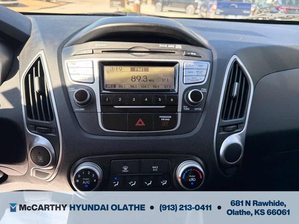 Used 2010 Hyundai Tucson GLS FWD image 8