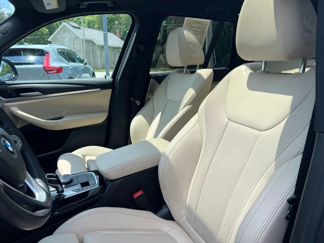 Used 2023 BMW X3 xDrive30i AWD/4WD image 3