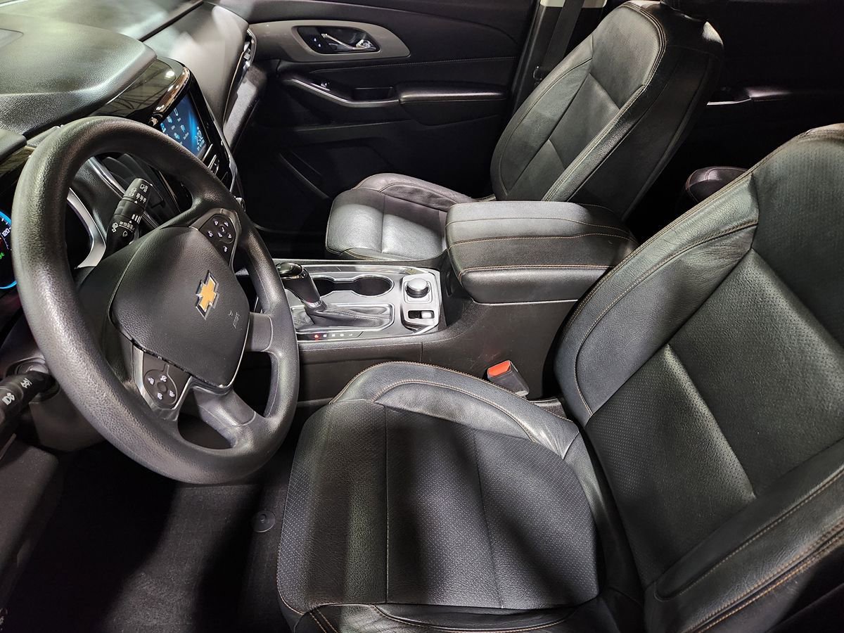 Used 2018 Chevrolet Traverse LS FWD image 31