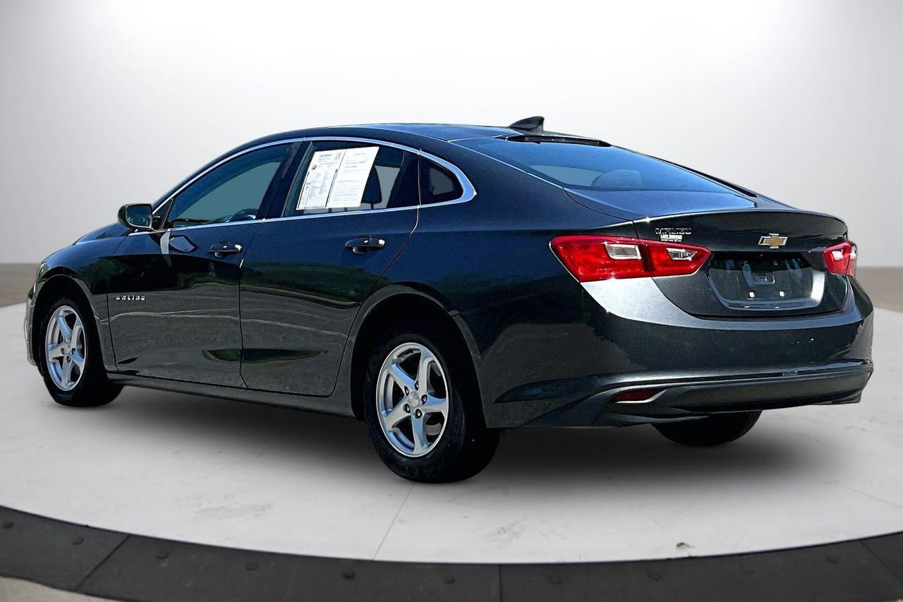 Used 2018 Chevrolet Malibu LS FWD image 7