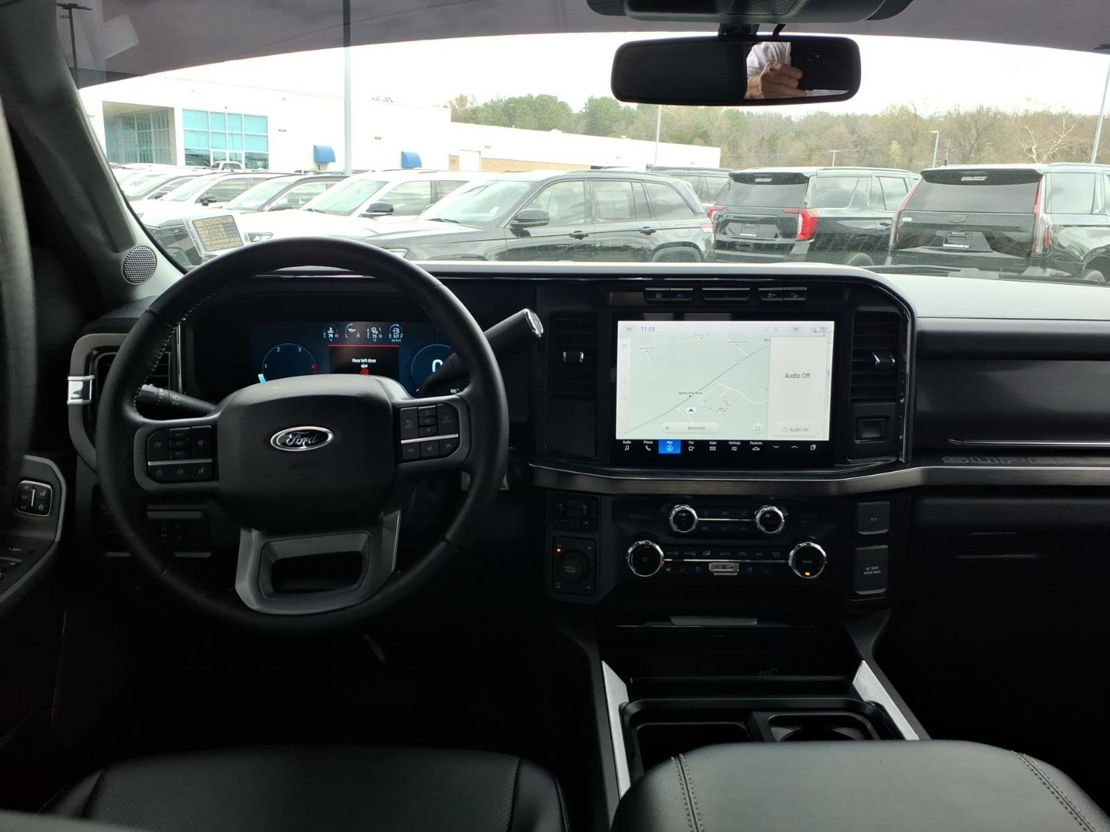 Used 2024 Ford F250 Lariat w/ FX4 Off-Road Package image 11