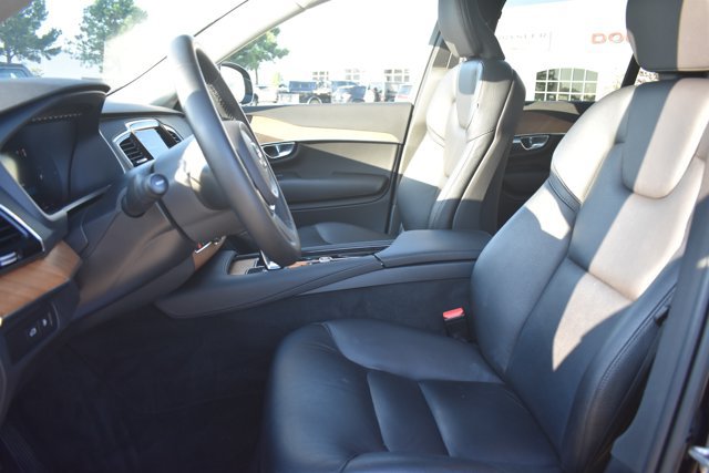 Used 2023 Volvo XC90 T8 Plus AWD/4WD image 15