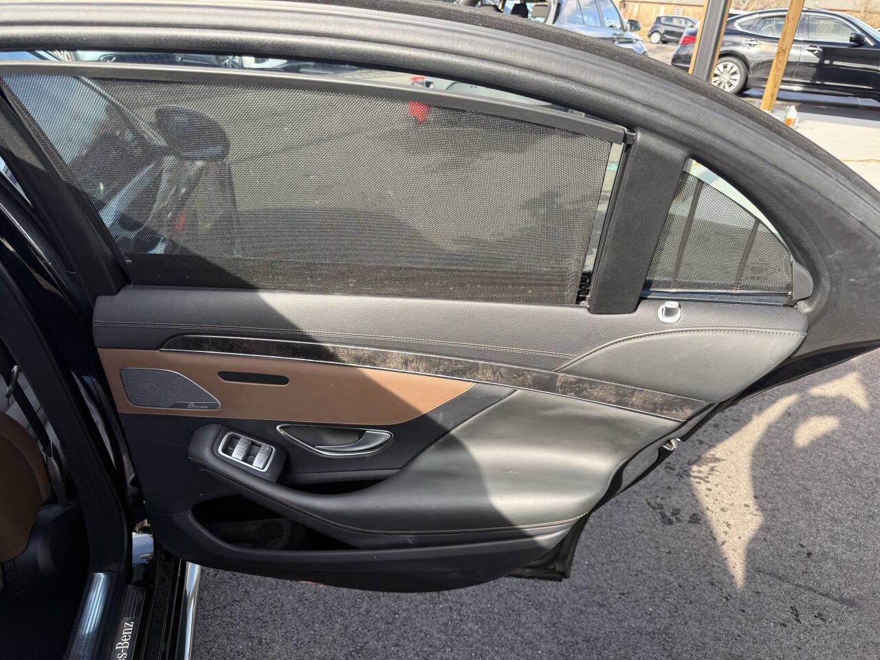 Used 2018 Mercedes-Benz S 560 Sedan image 15