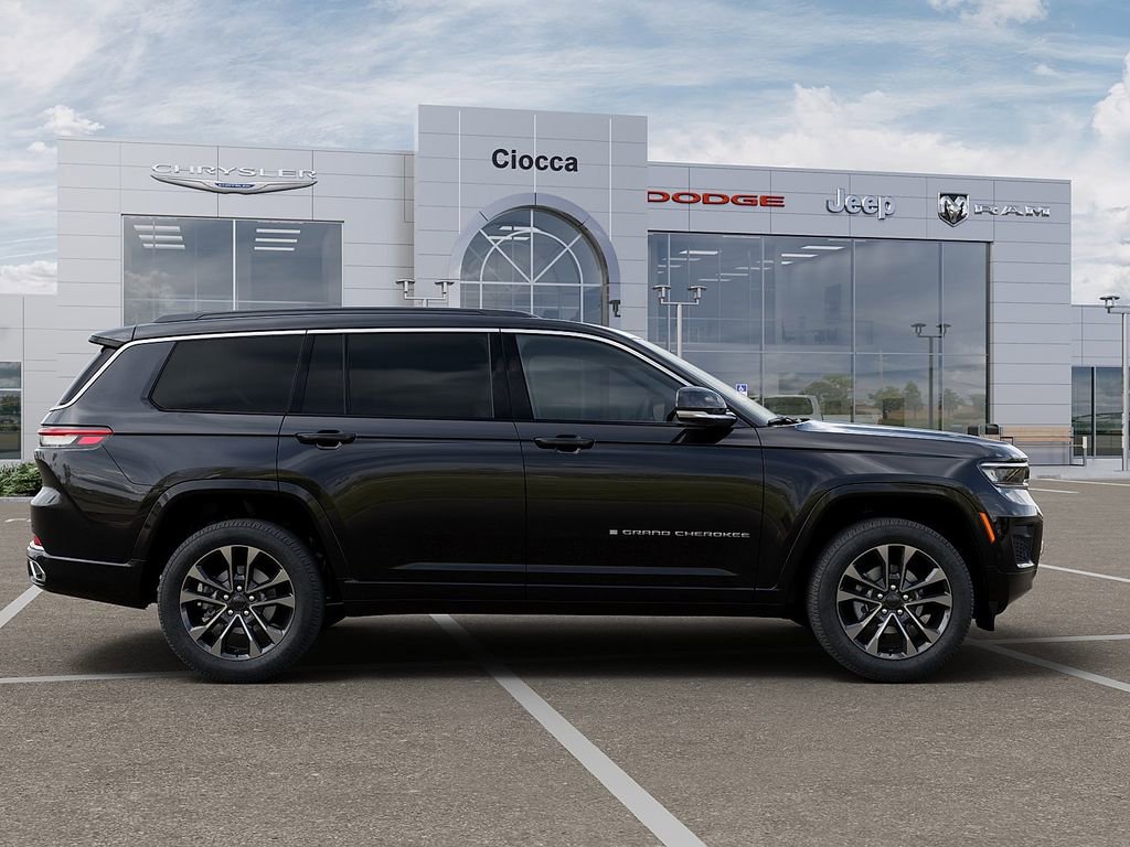 New 2025 Jeep Grand Cherokee L Overland w/ Advanced Protech Group III image 21