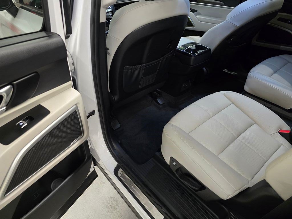 Used 2022 Kia Telluride EX w/ EX Premium Package AWD/4WD image 30