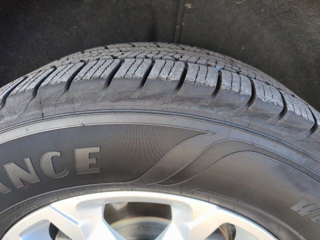 Used 2020 Chevrolet Traverse LT image 9