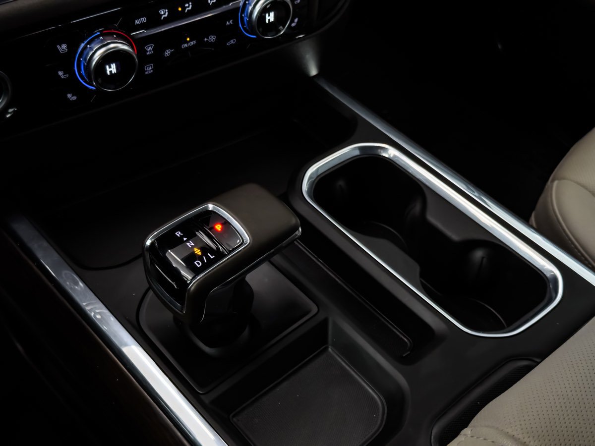 Used 2024 GMC Sierra 1500 SLT w/ SLT Convenience Package image 50