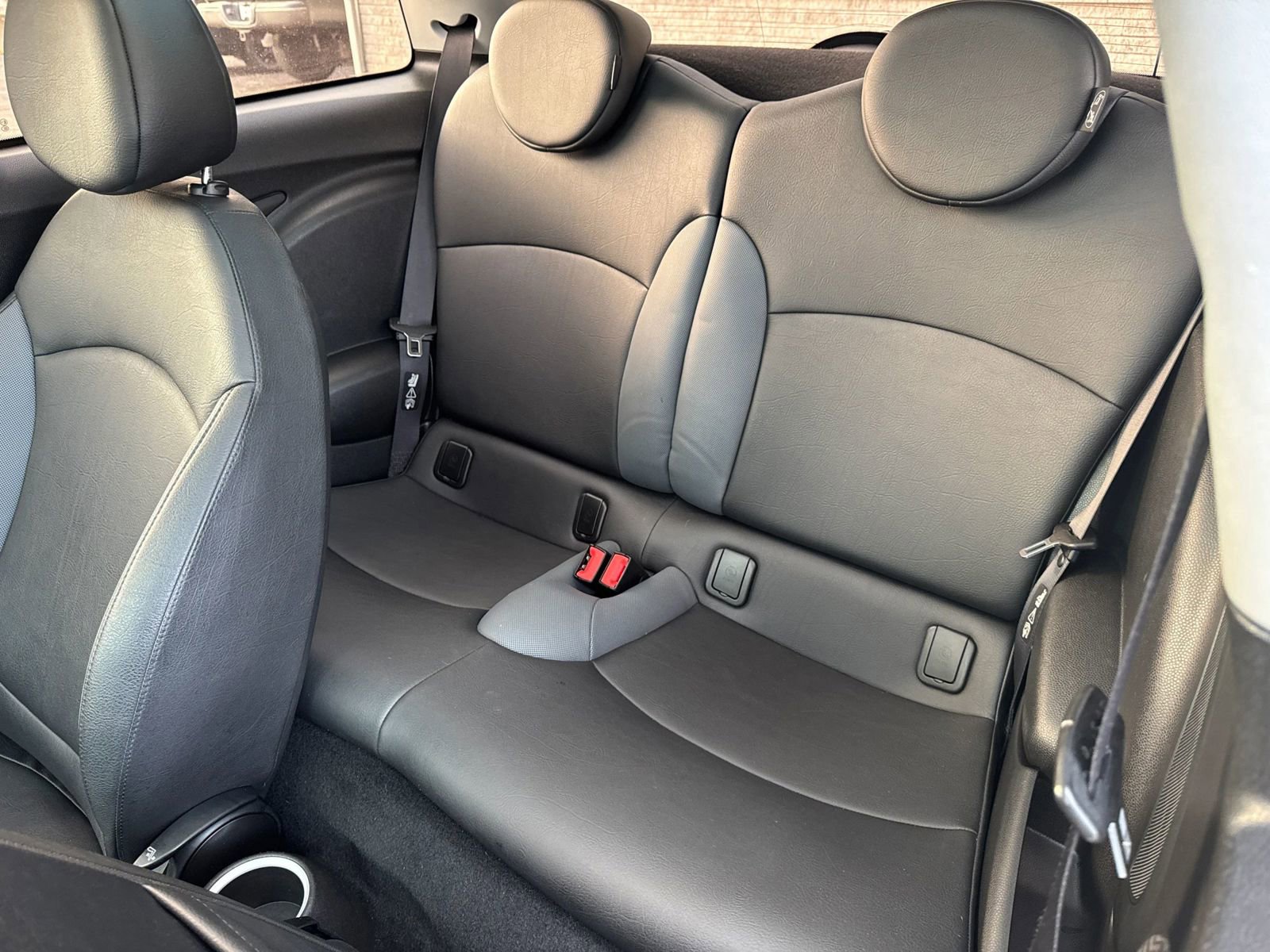 Used 2010 MINI Cooper S image 18