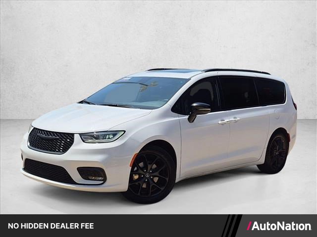 Used 2026 Chrysler Pacifica Limited w/ S Appearance Package FWD video 1
