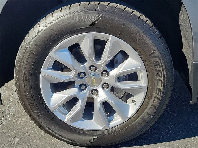 Used 2020 Chevrolet Silverado 1500 Custom w/ Custom Value Package image 25