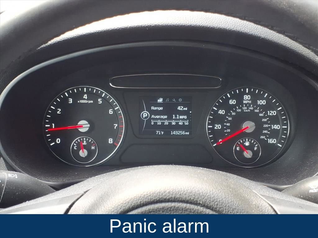 Used 2017 Kia Sorento LX w/ LX Convenience Package image 13