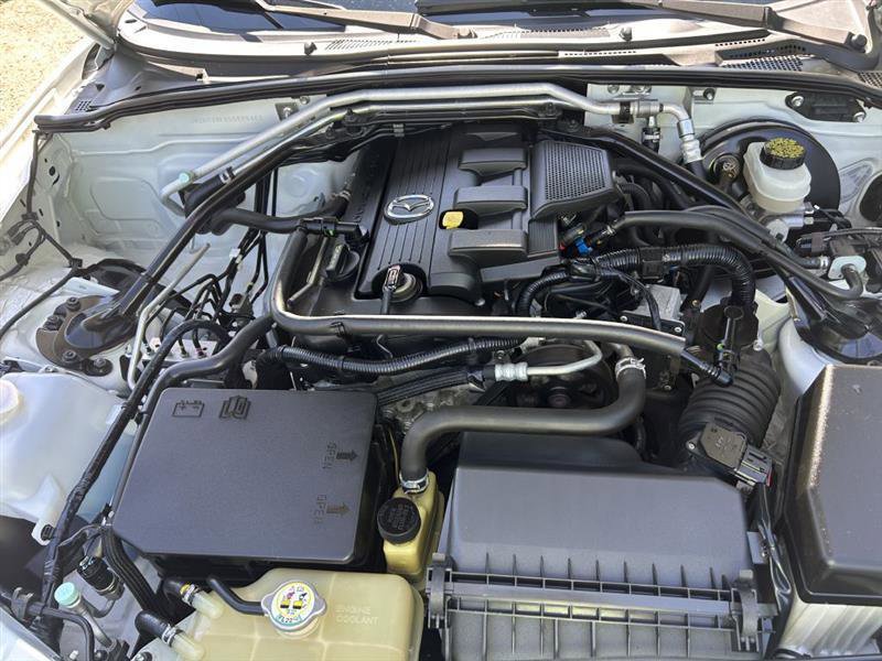 Used 2013 MAZDA MX-5 Miata Club RWD image 17