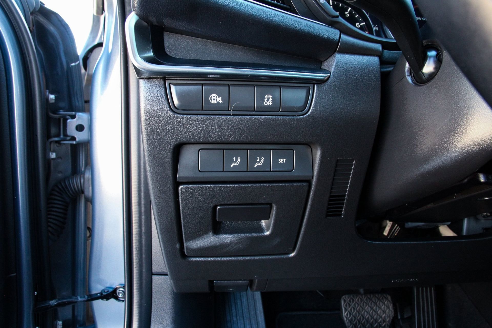 Used 2025 MAZDA MAZDA3 Carbon image 16