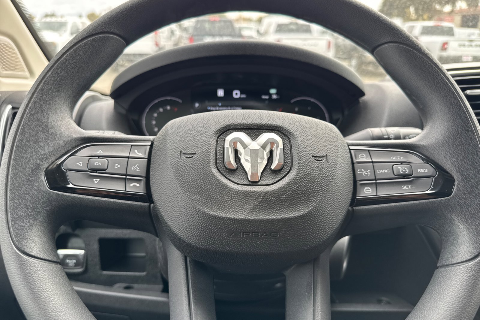 New 2026 RAM ProMaster 2500 w/ Quick Order Package 22G SLT image 21