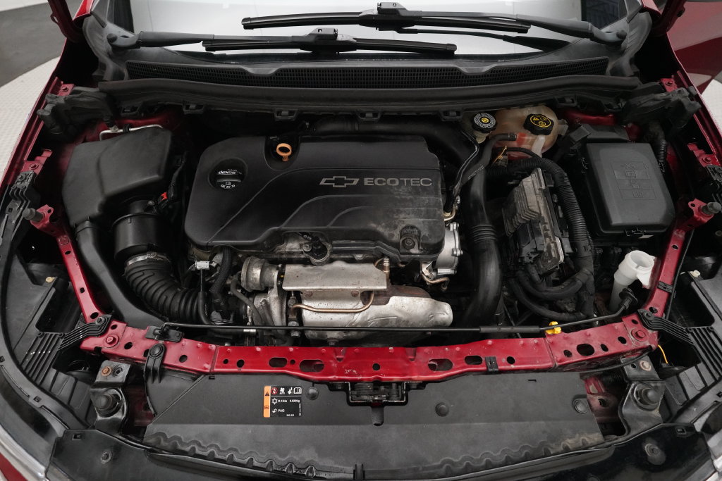 Used 2017 Chevrolet Cruze Premier FWD image 3