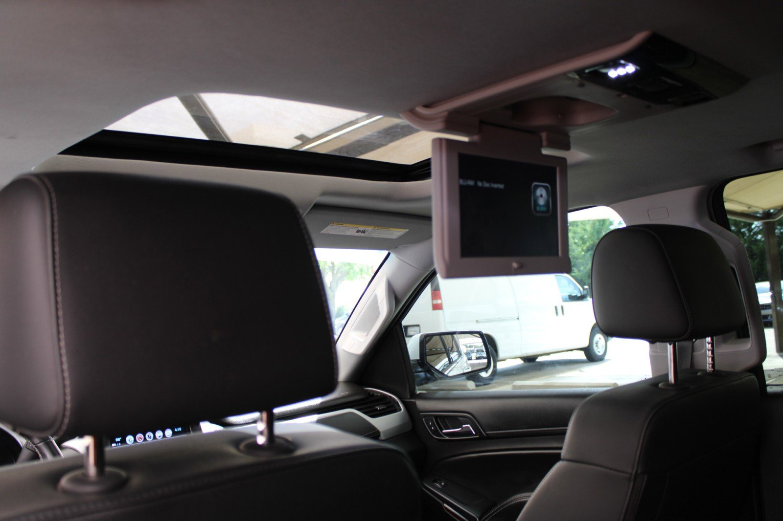 Used 2018 GMC Yukon SLT w/ Premium Edition image 17