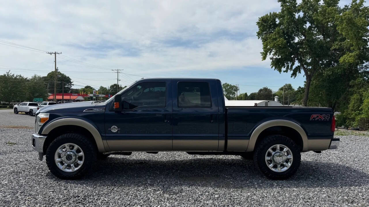 Used 2014 Ford F250 Lariat w/ Lariat Interior Package AWD/4WD image 4