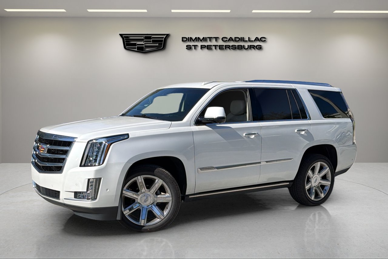 Used 2017 Cadillac Escalade Premium Luxury RWD image 1