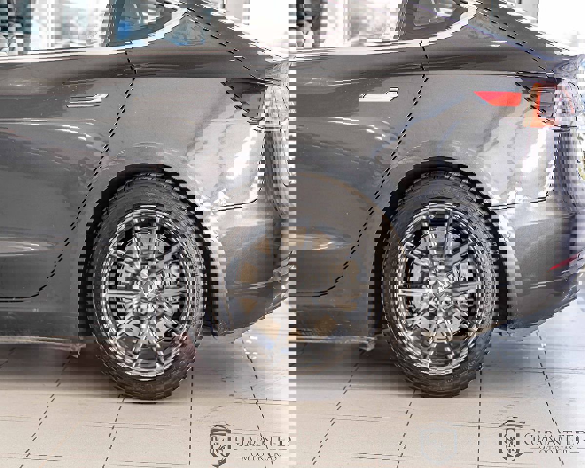 Used 2018 Tesla Model 3 Long Range image 8