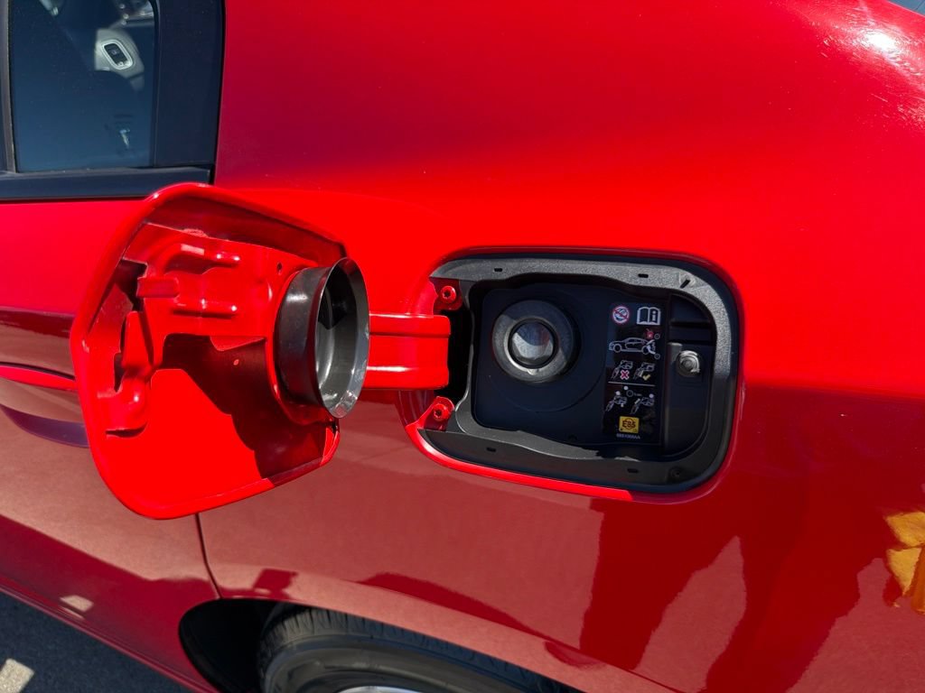 Used 2022 Dodge Charger SXT RWD image 13