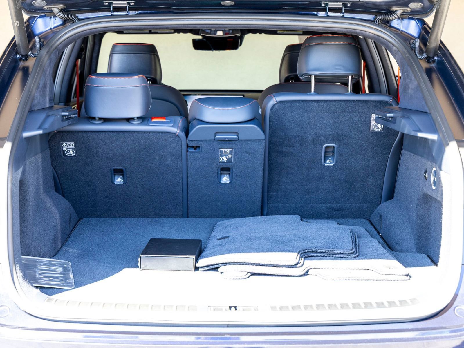 Used 2025 Genesis GV80 3.5T e-SC image 22