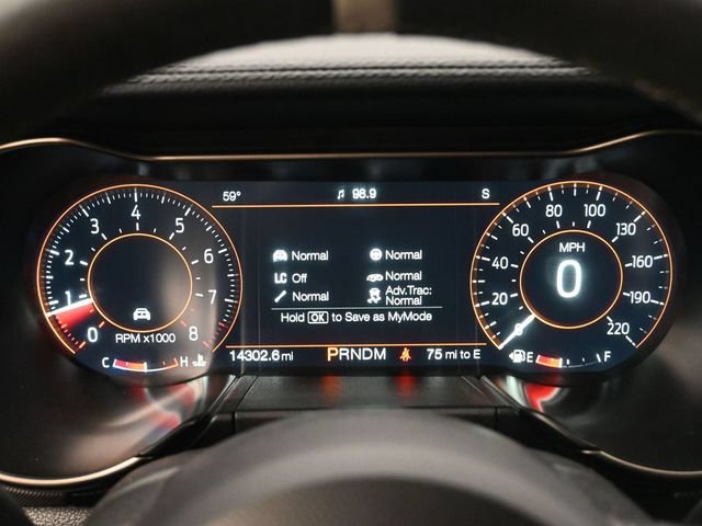 Used 2022 Ford Mustang Shelby GT500 w/ Technology Package RWD image 9