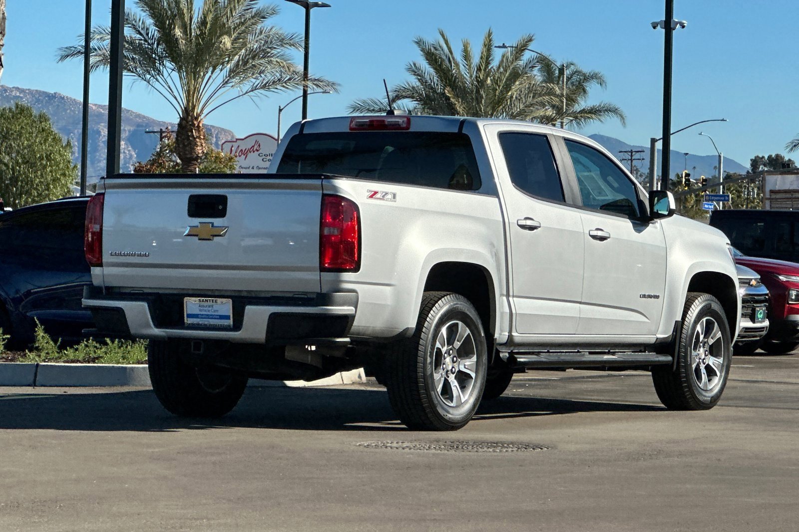 Used 2015 Chevrolet Colorado Z71 image 4