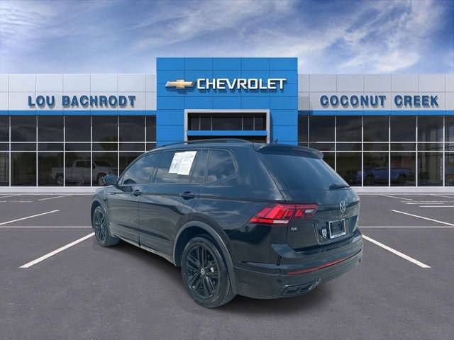 Used 2021 Volkswagen Atlas Cross Sport SE w/ Panoramic Sunroof Package FWD image 6