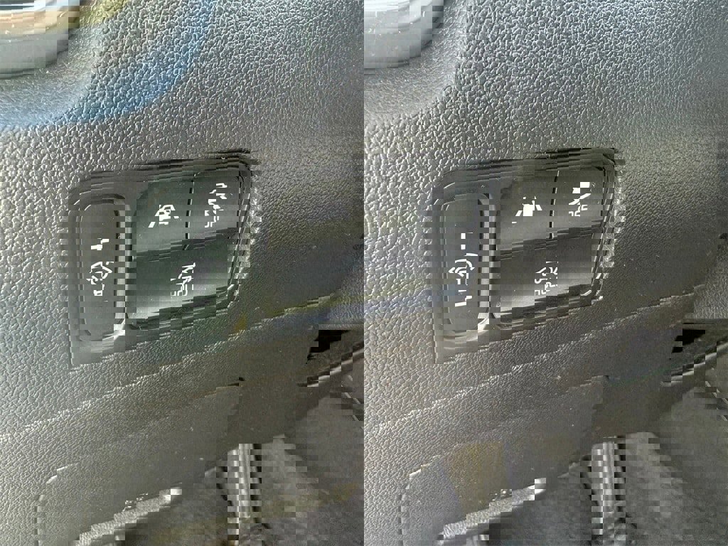 Used 2023 Kia Sorento SX image 23