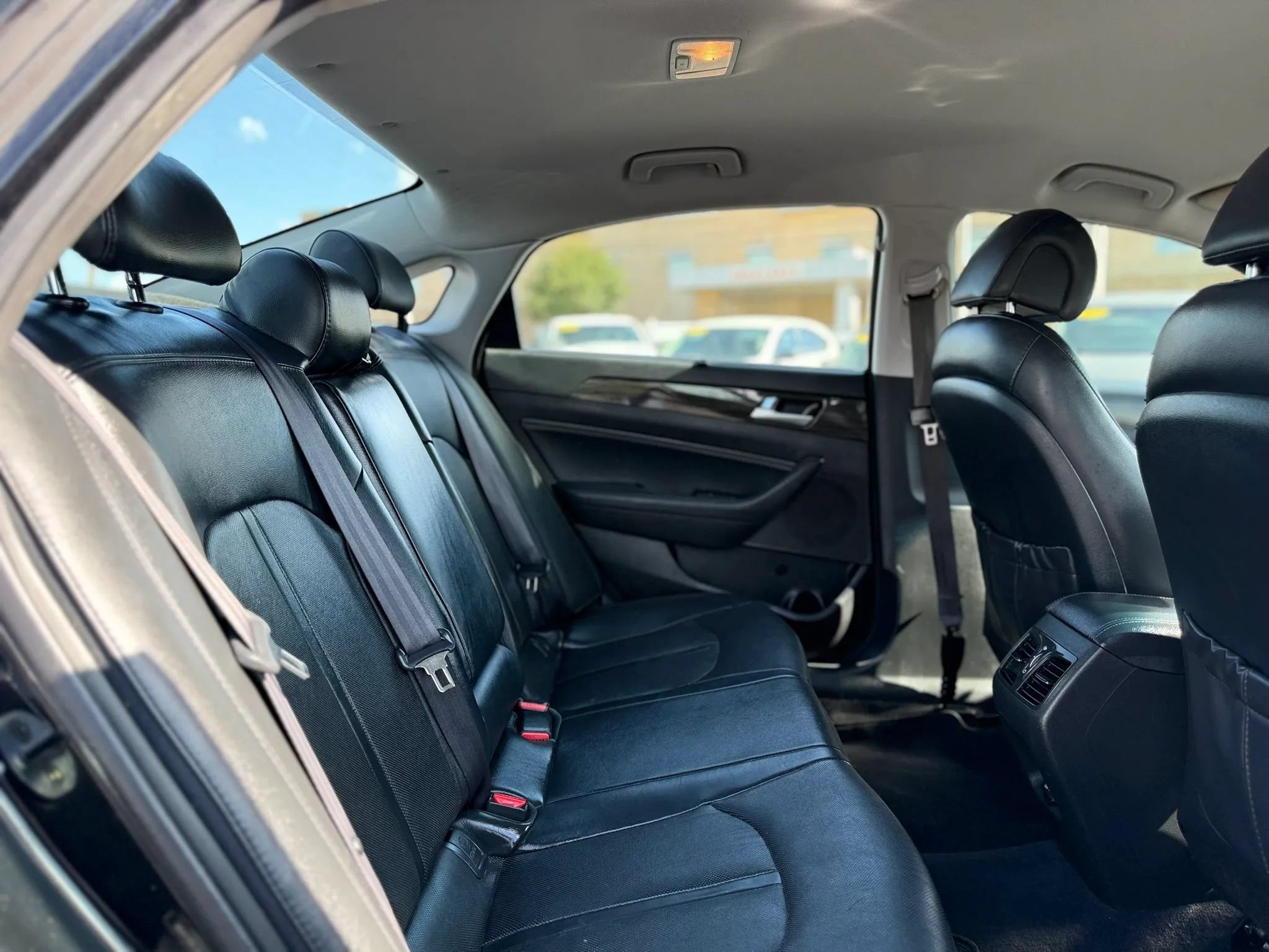 Used 2015 Hyundai Sonata Limited w/ Cargo Package FWD image 22
