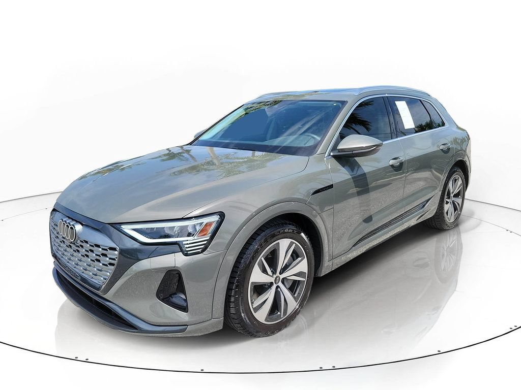 Certified 2024 Audi Q8 e-tron Premium AWD/4WD image 2