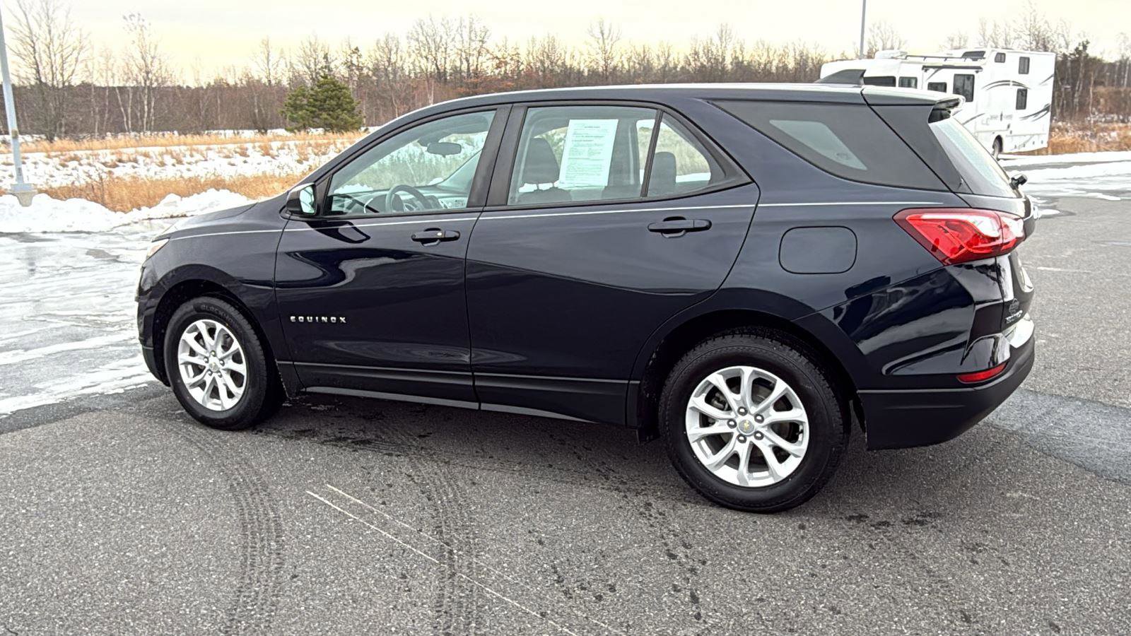 Used 2021 Chevrolet Equinox LS w/ LPO, Floor Liner Package image 11