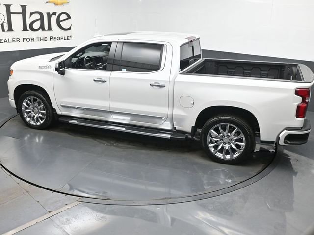 Used 2023 Chevrolet Silverado 1500 High Country w/ High Country Premium Package AWD/4WD image 41