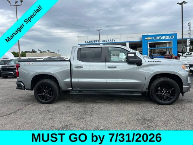 Used 2023 Chevrolet Silverado 1500 RST w/ Max Trailering Package AWD/4WD image 2