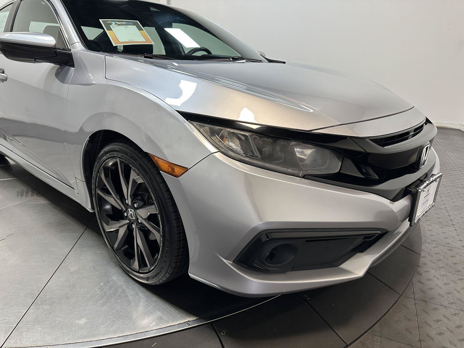 Used 2019 Honda Civic Sport image 3