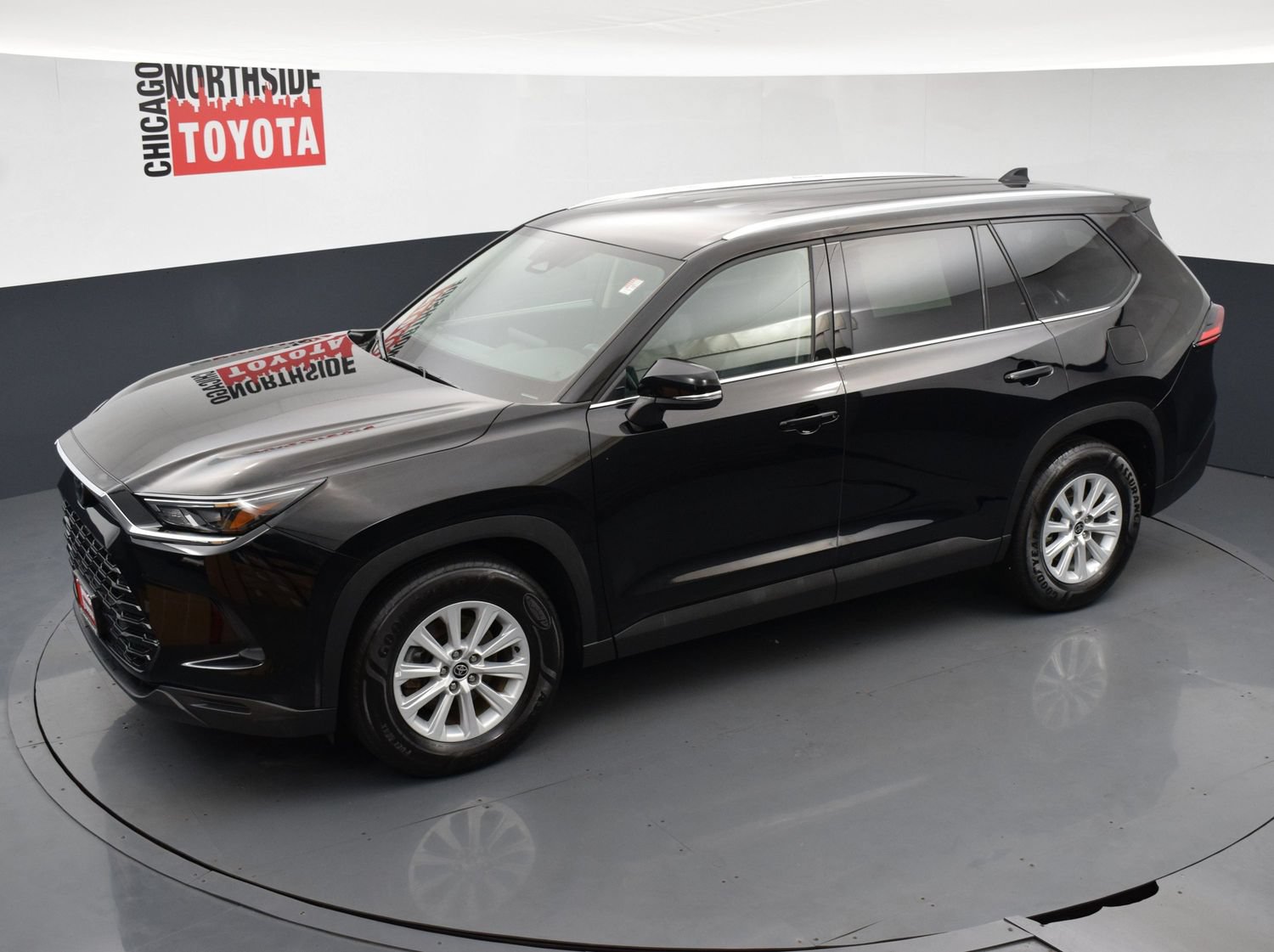 Used 2025 Toyota Grand Highlander AWD image 27