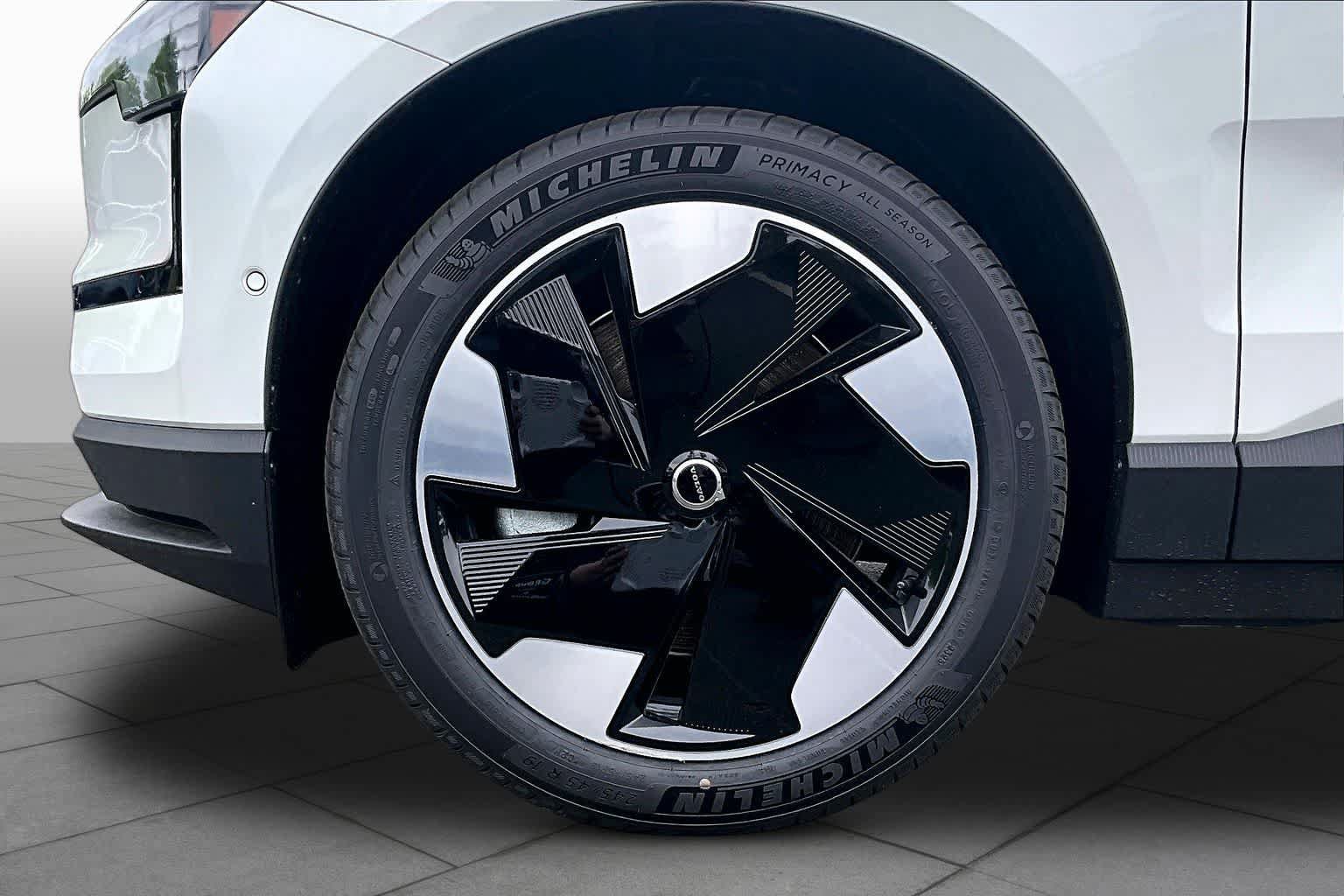New 2026 Volvo EX30 Ultra w/ Climate Package AWD/4WD image 16