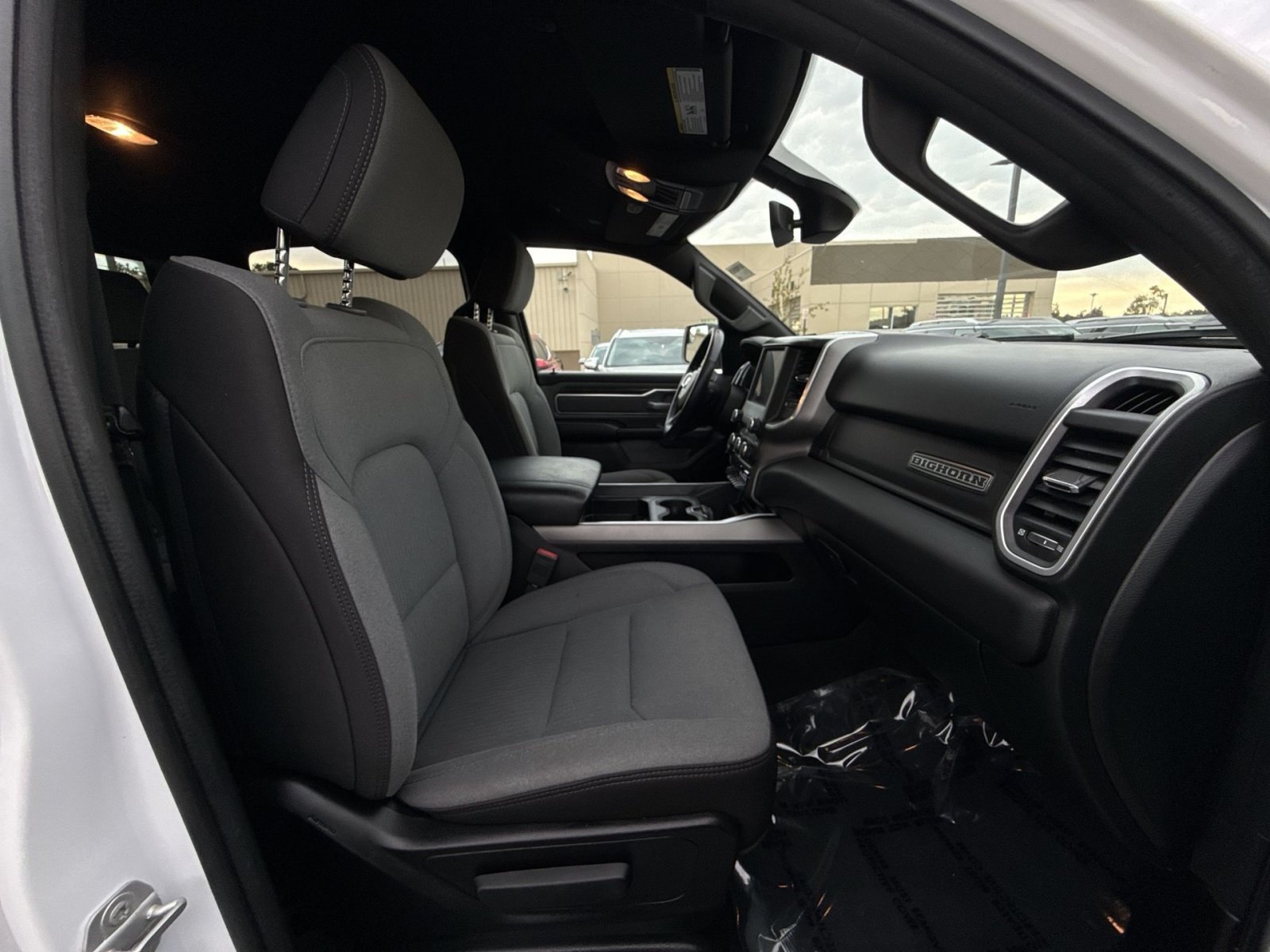 Used 2022 RAM 1500 Big Horn AWD/4WD image 23