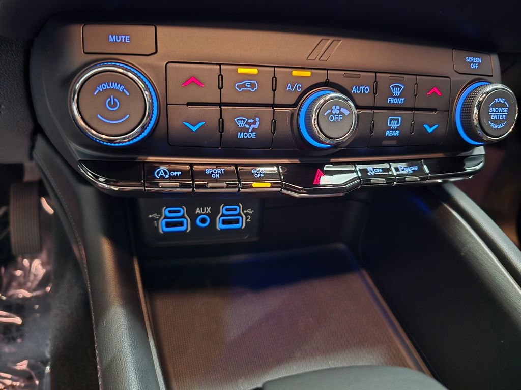 Certified 2023 Dodge Durango SXT Launch Edition image 28