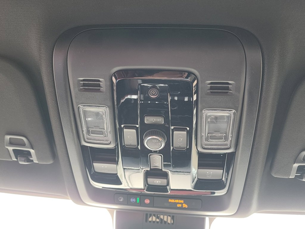 New 2026 GMC Yukon XL Denali w/ Sun & Power Step Package image 42