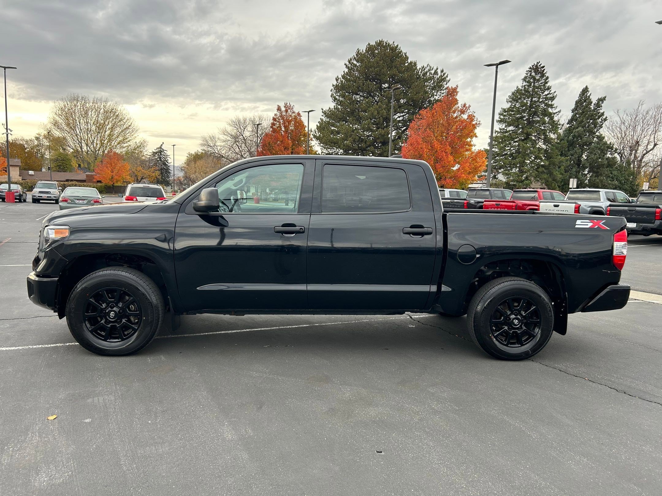 Used 2020 Toyota Tundra SR5 image 2